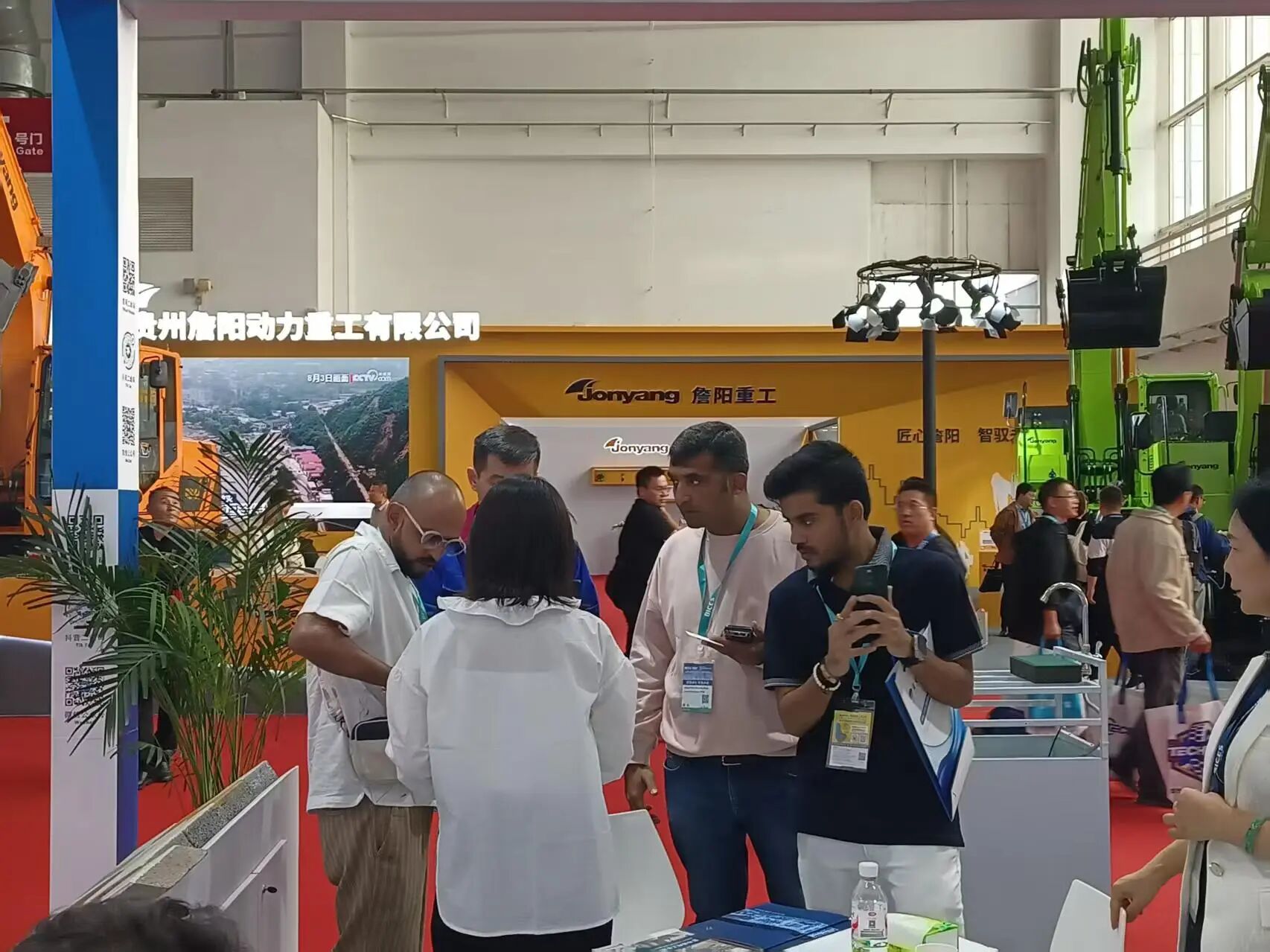 西安银马闪耀BICES 2025，携手业界共筑&ldquo;高端绿色，智慧未来&rdquo;